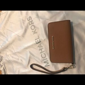 Michael Kors wallet phone holder